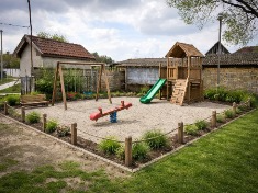 Malo igralište, veliki snovi: Pomozimo da deca iz Ruskog Krstura dobiju svoje igralište